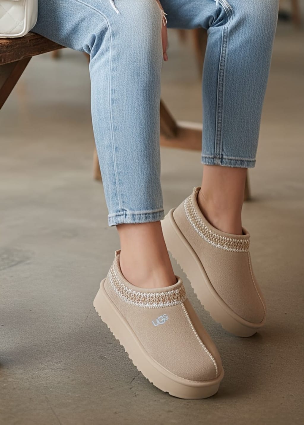 حذاء أنيق ومريح ugg